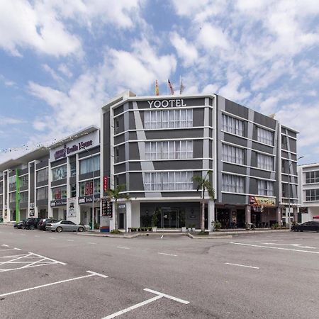 Yootel Boutique Hotel Каджанг Экстерьер фото