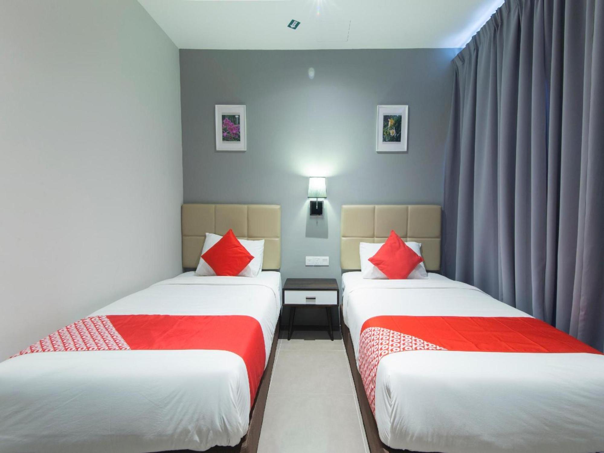 Yootel Boutique Hotel Каджанг Экстерьер фото
