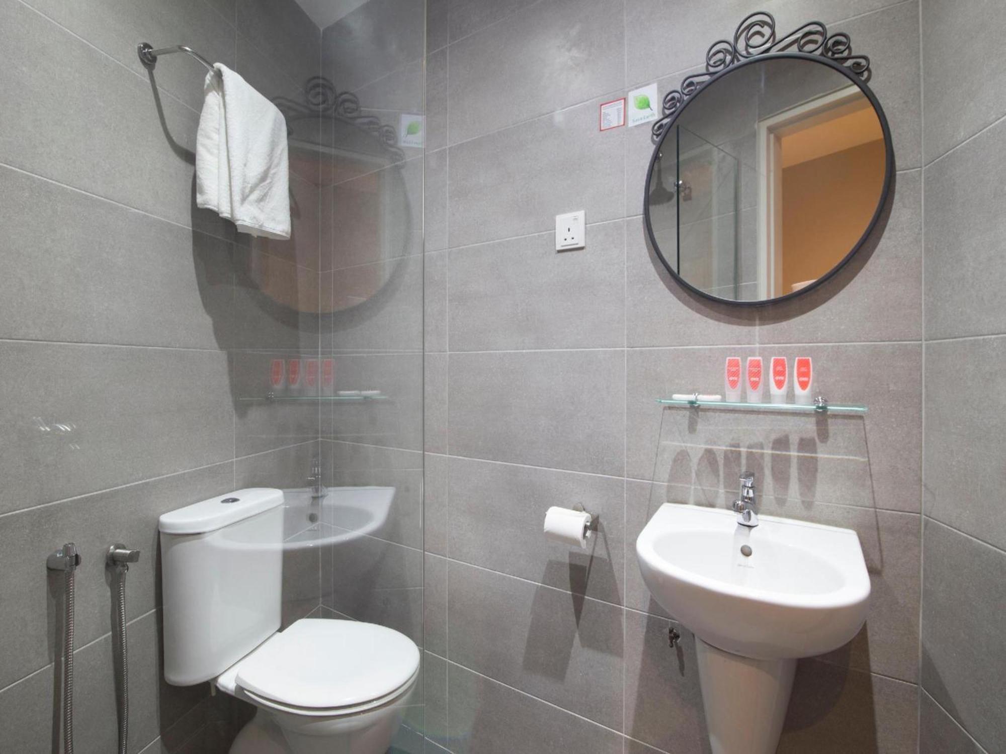 Yootel Boutique Hotel Каджанг Экстерьер фото