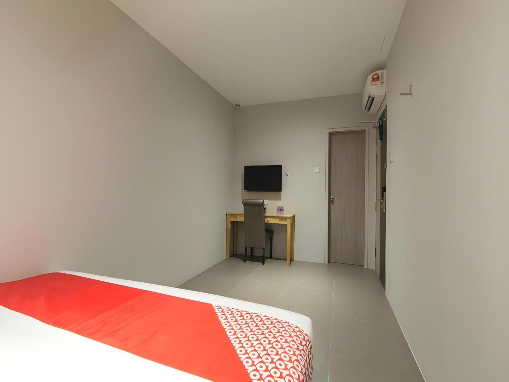 Yootel Boutique Hotel Каджанг Экстерьер фото