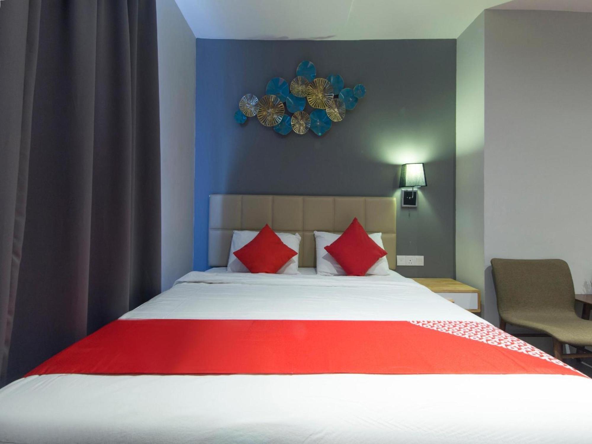 Yootel Boutique Hotel Каджанг Экстерьер фото
