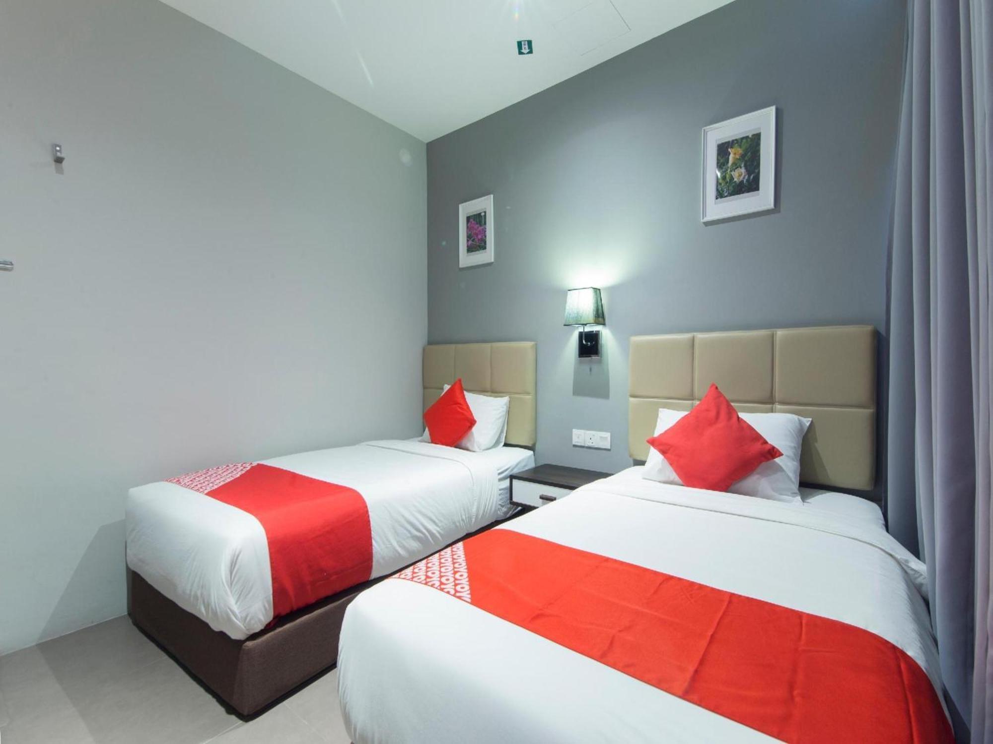 Yootel Boutique Hotel Каджанг Экстерьер фото