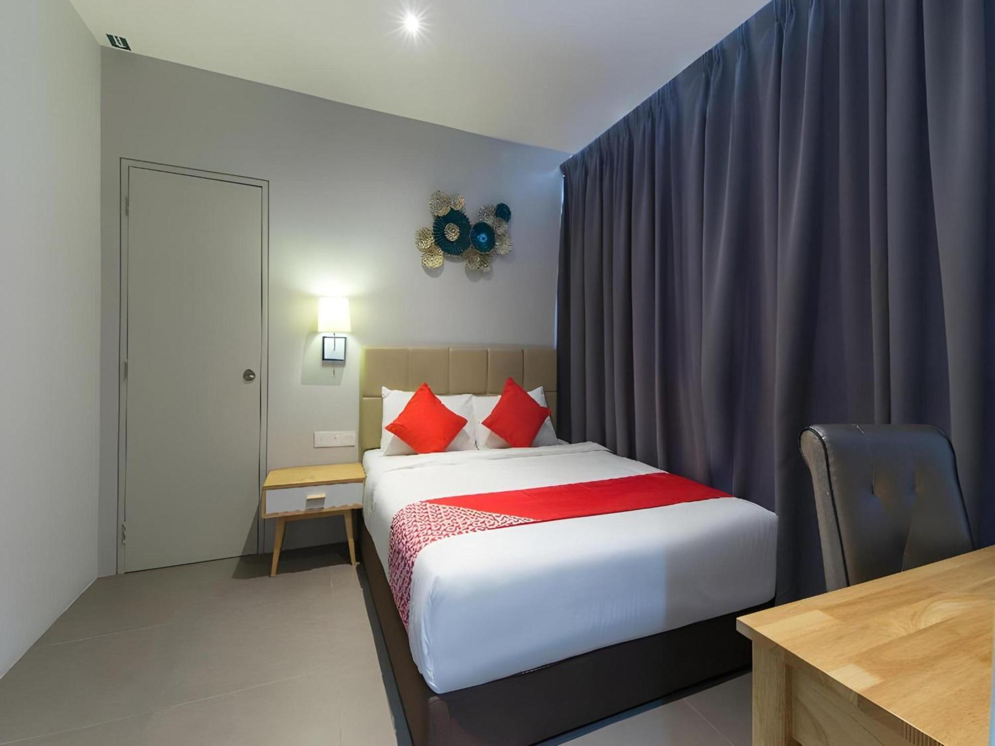 Yootel Boutique Hotel Каджанг Экстерьер фото